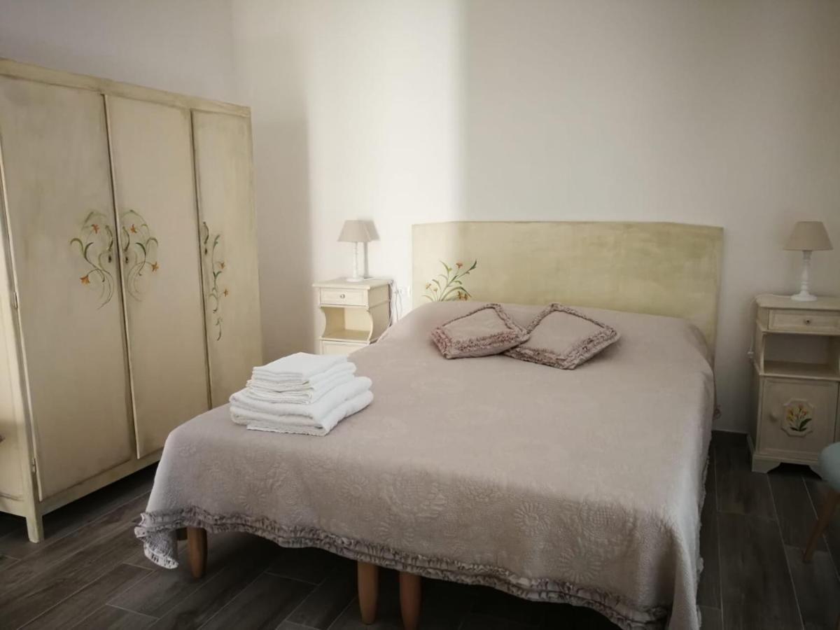 Castelli In Aria Bed and Breakfast Finale Ligure Eksteriør billede